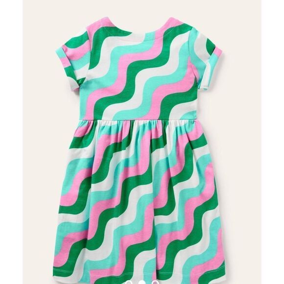 Mini Boden Fun Jersey Dress in Sapling Green Wave Size 5 - 6 Years - Picture 4 of 12
